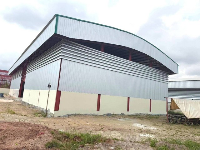 ขายโรงงานสร้างใหม่ฉะเชิงเทรา ขายโรงงานใกล้นิคมเกตเวย์ซิตี้ ผังม่วงลาย บนเนื้อที่​  4 ไร่  1 งาน