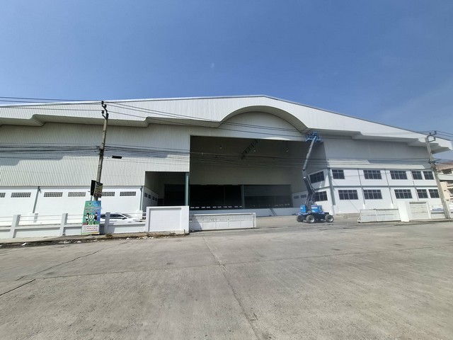 ให้เช่าโกดัง โรงงาน พื้นที่สีม่วง รวม 5508 ตร.ม บนเนื้อที่ 6 ไร่ 3 งานกว่า บางนา-ตราด กม.23 เหมาะทำโกดังคลังสินค้าหรือโรงงานอุตสาหกรรม