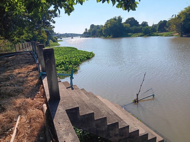 ขายที่ดินเปล่าริมแม่น้ำท่าจีน เนื้อที่ 364 ตร.ว. ติดถนนใหญ่สาย 340  อ.ศรีประจันต์  จ.สุพรรณบุรี