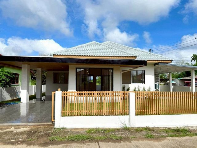 ขายเพียง 2.89 ล้าน 64 ตรว. สันทราย บ้านชั้นเดียว รีโนเวทใหม่ หลังมุม พร้อมเข้าอยู่! รับรายได้เดือนละ20000 บาท หลังการซื้อ ทันที 1 ปี