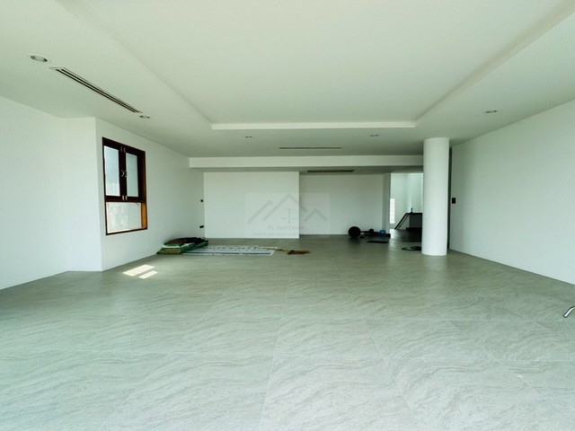 ให้เช่าบ้านเดี่ยว 3 ชั้น แปลงมุม 100 ตร.วา 6 ห้องนอน ซอยงามวงศ์วาน 47 รีโนเวทใหม่ทั้งหลัง ยังไม่เคยเข้าอยู่ ทำเลดี ใกล้ทางด่วน