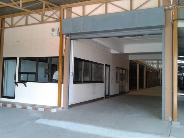 ให้เช่าโกดัง 1184 ตร.ม. พร้อมออฟฟิศ ถนนสุขุมวิท 105 ซอยลาซาล 54 ใกล้ MRT ศรีลาซาล