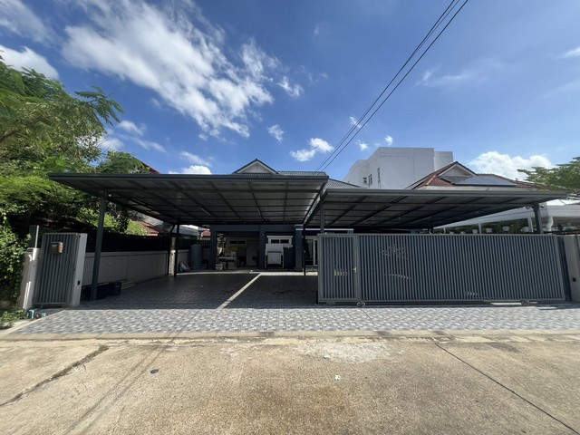 ขาย บ้านเดี่ยว โครงการ บ้านมณียา 3 ไทรม้า นนทบุรี ที่ดิน 80 ตร.ว. พทชส 250 ตร.ม. 4 ห้องนอน 3 ห้องน้ำ ใกล้ MRT สายสีม่วง 7500000 บาท