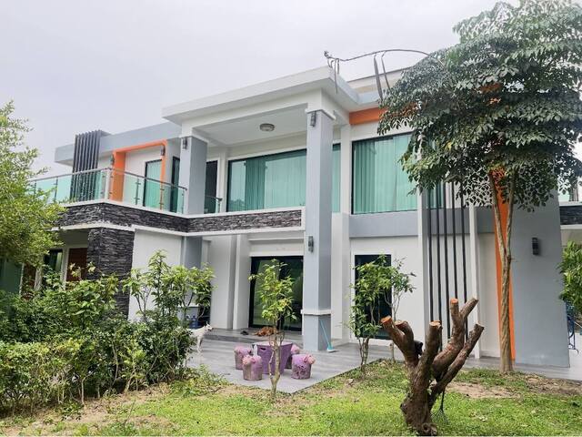 ขายด่วน!.บ้านเดี่ยว2ชั้นพร้อมเฟอร์นิเจอร์ครบครัน บ้านสวยบิ๊วอินทั้งหลัง อ.เมือง จะ.ระยอง