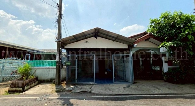 ทาวน์เฮ้าส์ บ้านชลเทพ บางพลี สมุทรปราการ ต่อเติมครบ พร้อมอยู่ ราคาถูก