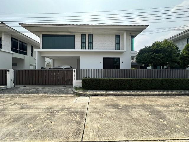 HR 9753 ให้เช่าบ้านเดี่ยว 2 ชั้น โซนกรุงเทพกรีฑา หมู่บ้าน Perfect Place กรุงเทพกรีฑาตัดใหม่ บ้านใหม่ ใกล้โรงเรียนนานาชาติ Brighton
