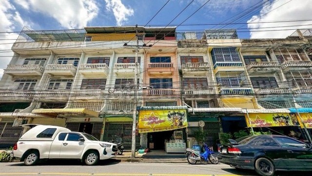 อาคารพาณิชย์ 4.5 ชั้น เพชรเกษม 48 ริมถนน ถูกสุดในย่าน บางแค - ภาษีเจริญ