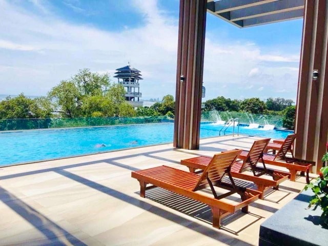 เซ็นทรัล ศรีราชา พื้นที่ใช้สอย 35ตร.ม. คอนโดThe Zea ศรีราชา ห้องหรูวิวทะเลชั้น 20 ติดชายหาดบางพระ 1นอน 1น้ำ ใกล้สถานีรถไฟเขาพระบาท 1.3กม
