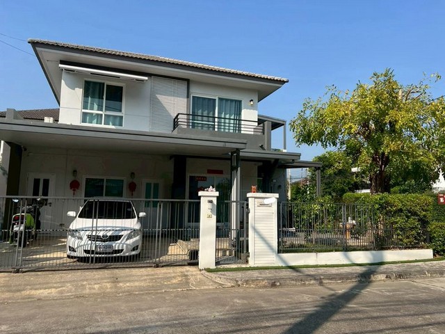บ้านเดี่ยว 2 ชั้น ขายพร้อมผู้เช่า แปลงหัวมุม ทำเลศักยภาพ แม่เหียะ