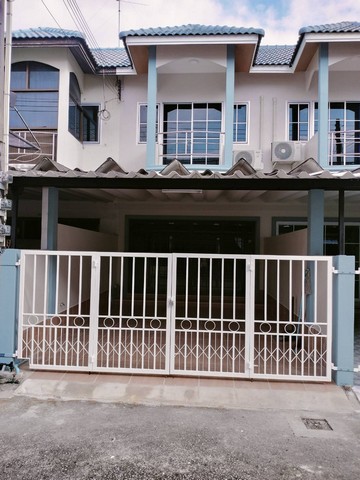 ขายทาวน์เฮ้าส์2ชั้น  ในเขตนาป่า ชลบุรี ขนาด18ตารางวา