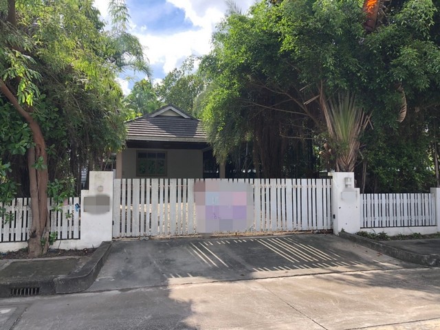 ขายบ้านเดี่ยวมือสองเมืองระยอง  โครงการเพ็ชรรัตน์ เลควิลล์ ระยอง