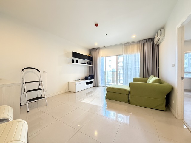 ขายคอนโด แมเนอร์ สนามบินน้ำ 44.35 ตรม. ชั้น 5 ตึก C พร้อมอยู่ วิวแม่น้ำและสระ