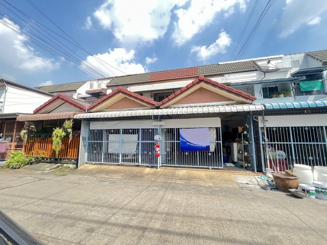 ขาย ทาวน์เฮ้าส์ 2 ชั้น โครงการ มโนรมย์ 5 ซอยหทัยราษฎร์39  เขตคลองสามวา กรุงเทพ ใกล้ตลาดหทัยมิตร