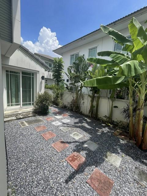 ให้เช่าบ้านเดี่ยว 2 ชั้น 66 ตร.ว. มัณฑนา ซอยกรุงเทพกรีฑา 7 เขตบางกะปิ ใกล้ MRT ศรีกรีฑา