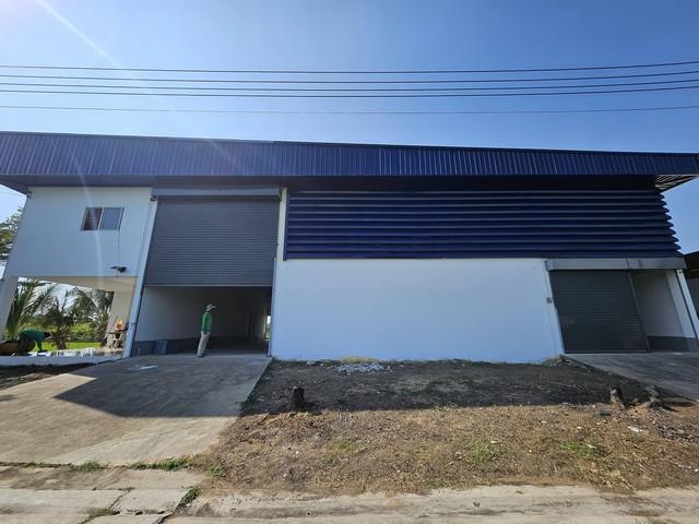 ให้เช่าโกดัง 400 ตร.ม. มีห้องน้ำในตัว ซอยวัดบัวสุวรรณฯ ลาดหลุมแก้ว ปทุมธานี