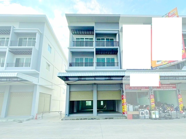 ใกล้ ตลาดชัชวาล คลอง7 อาคารพาณิชย์ 2 คูหา 3.5 ชั้น 2 นอน 2 น้ำ ชุมชนคลอง 7 800ม.ขนาด 48 ตร.ว. 590ตร.ม.  ห้องหัวมุม  ลำลูกกา คลอง 7