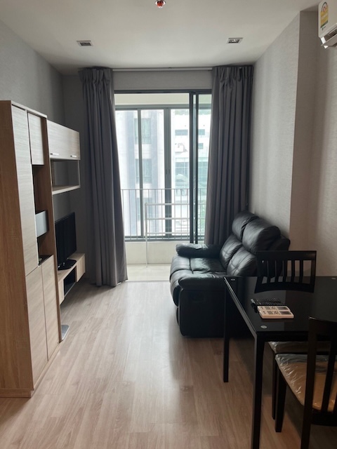 Ideo Mobi Sukhumvit 81 Nice peaceful 8th floor BTS Onnut