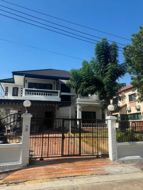 ให้เช่าบ้านเดี่ยว 2 ชั้น 119 ตรว. 4 ห้องนอน ลดาวัลย์ ศรีนครินทร์ Ladawan Srinakarin ซอยศรีด่าน 14 ใกล้ Makro ศรีนครินทร์