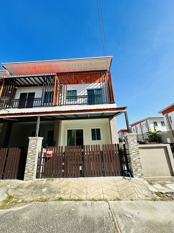 ขายทาวน์เฮ้าส์มือสองปลวกแดง  โครงการบ้านอัยย์รดา ระยอง