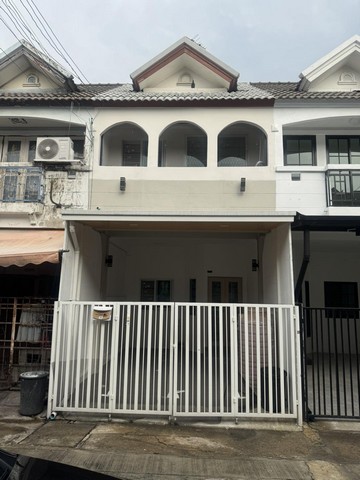 ขายทาวน์เฮ้าส์ บัวทองธานี พาร์ค ใกล้ ตลาดสมบัติบุรี  ไทวัสดุ บางบัวทอง