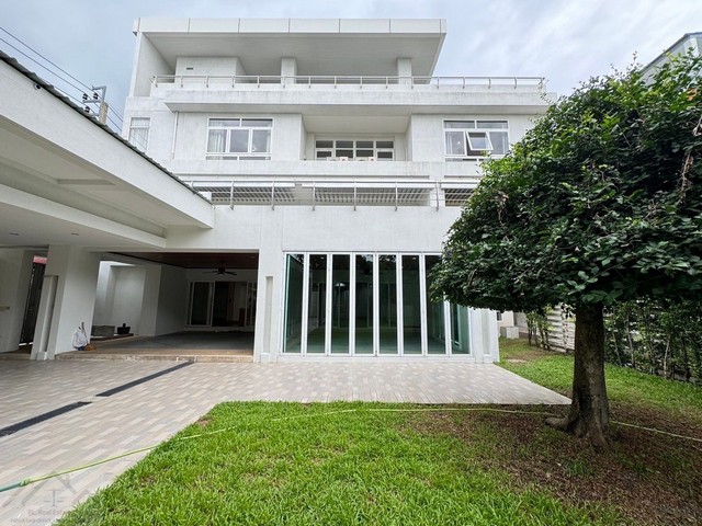 ให้เช่าโฮมออฟฟิศ 4 ชั้น ขนาดใหญ่ 200 ตรว. 700 ตรม. ซอยสุขุมวิท 62 ใกล้ BTS บางจาก