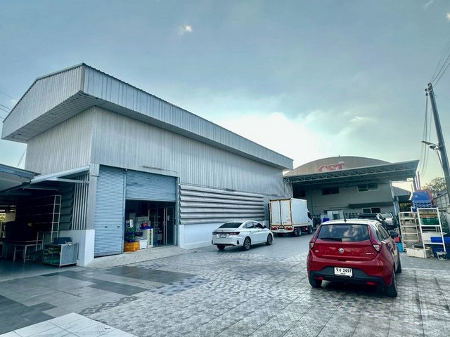 ปล่อยเช่า โรงงานใกล้อมตะ ใกล้บายพาสกรุงเทพ_พัทยา มีสามอาคารขนาด1890ตร.ม.