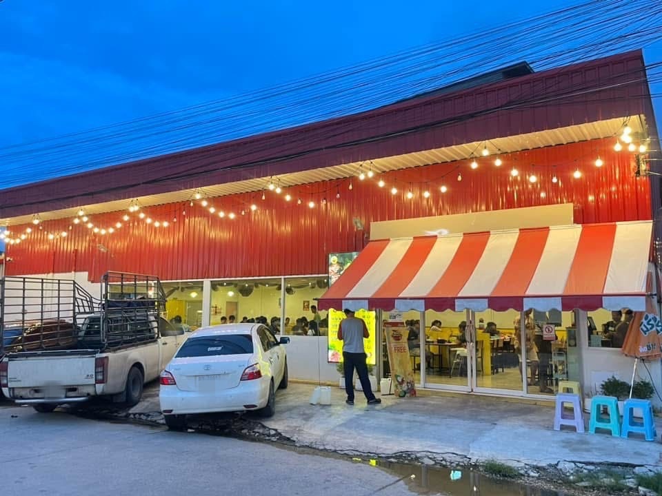 เซ้งร้านชาบู พร้อมแบรนด์ สมุทรสาคร ใกล้โลตัส ที่จอดรถเยอะ รอบๆเป็นชุมชน