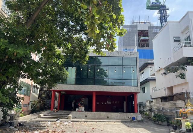 ให้เช่าสำนักงาน 2.5 ชั้น 200 ตร.ว. ตึกสแตนด์อโลน ซ.ประชาสงเคราะห์ 33 เขตดินแดง