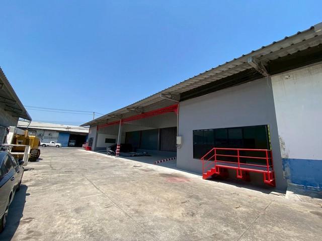 BR 1674 ให้เช่าโกดังยกสูง 540 ตรม ถนน ศรีนครินทร์  หนามแดง พื้นรับน้ำหนักได้ 3 ตัน/ตร.ม. ระบบไฟฟ้า 3 เฟส รถเทเลอร์เข้าได้