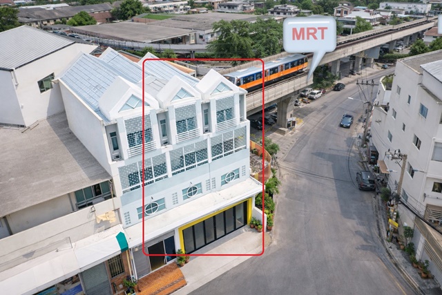 อาคารพาณิชย์ 3 ชั้น 2 คูหาติดกัน รามคำแหง 176-184  MRTเคหะรามคำแหง 200ม. มีนบุรี ให้เช่าโฮมออฟฟิศขนาดใหญ่ อ