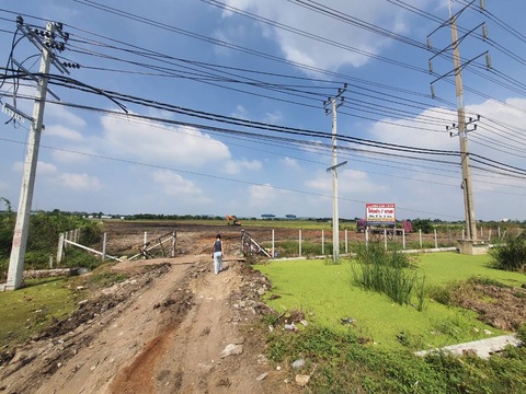 ด่วนขาย ที่ดิน5ไร่3งาน ติดถนน 346 แยกไทรน้อย-บางเลน ใกล้บางบัวทอง  เจ้าของขายเอง