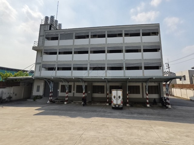 ให้เช่าออฟฟิศ พร้อมอาคารโกดัง 2016 ตรม. 4 ชั้น รวม 2016 ตรม. ย่านลาดกระบัง ใกล้สนามบินสุวรรณภูมิ