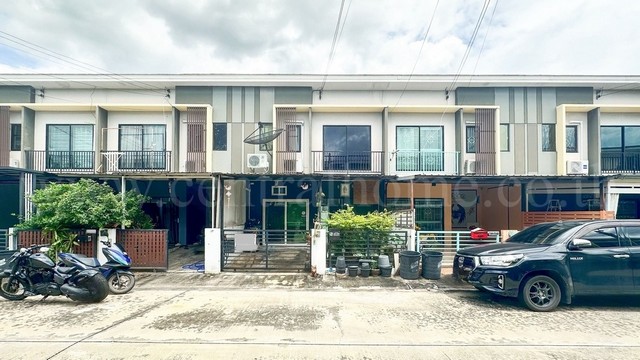 ลดราคาด่วน ทาวน์โฮม เดอะ คอนเนค 31 ดอนเมือง เทิดราชัน 31