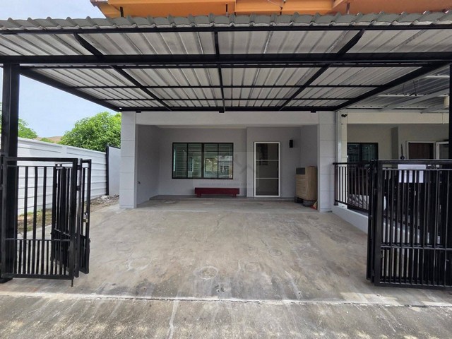 ให้เช่าทาวน์โฮม 2 ชั้น 30 ตร.วา 3 ห้องนอน โครงการพฤกษาวิลล์ 73 พัฒนาการ 38 เฟอร์ครบ ใกล้ทางด่วน