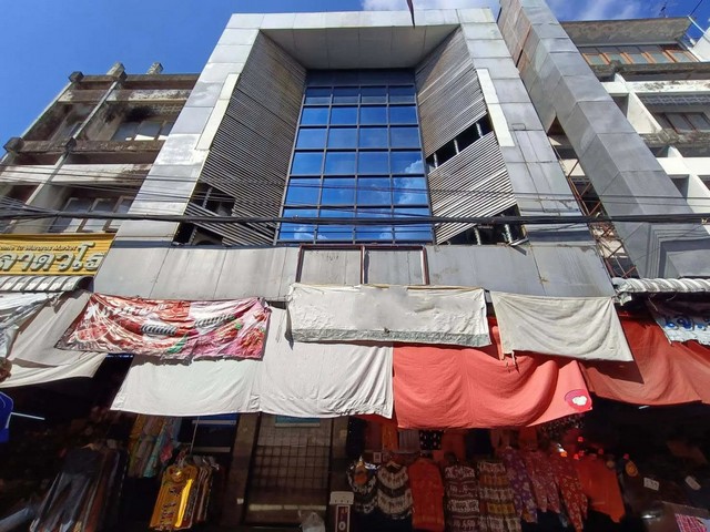 ขาย สำนักงาน ตลาดวโรรส  เมืองเชียงใหม่ ราคาโปรโมชั่น ทำเลใจกลางเมือง