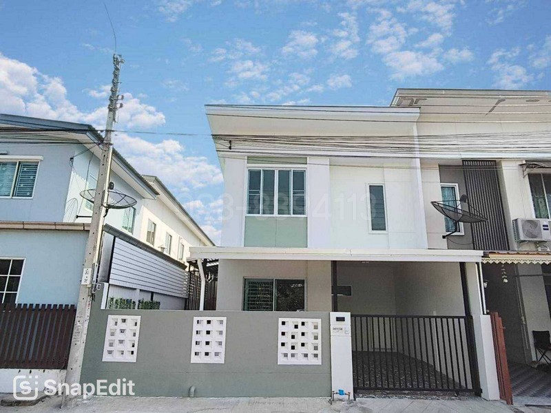 ขายทาวน์เฮ้าส์ 2 ชั้น พฤกษาวิลล์ 62/1 นิมิตใหม่ รีโนเวทใหม่ สวย พร้อมอยู่ เนื้อที่ 23.7 ตรว 3นอน 2น้ำ ฟรีเฟอร์นิเจอร์