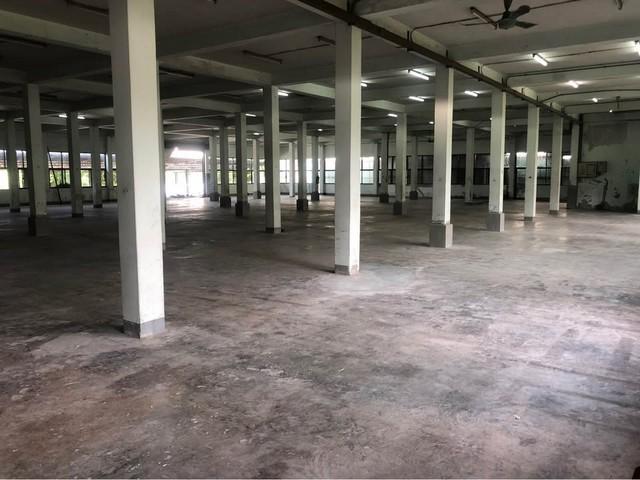 ให้เช่าโกดังยกสูง ชั้น 1 ของอาคาร 1070 ตร.ม. ถ.เทพารักษ์ กม.24 ซ.บางพลีพัฒนา ( น้ำไม่ท่วม )