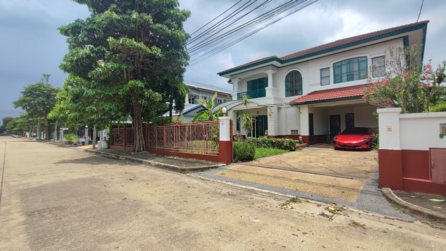 รีวิว Youtube บ้านมัณฑนา วงแหวน ปิ่นเกล้า ซอยวัดพระเงิน แปลงพิเศษโซนด้านหน้าไม่มีบ้านตรงข้ามโล่งโปร่ง
