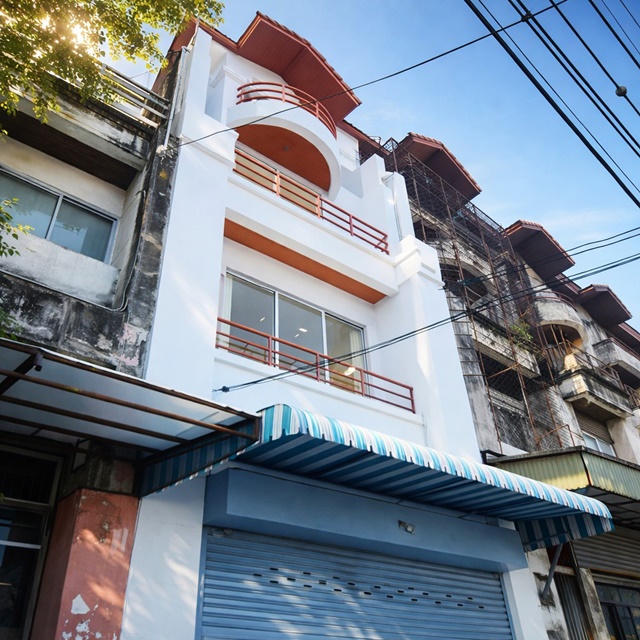 เซียร์ รังสิต 2.8 กม 6 นอน 4 น้ำ BTS คูคต 1.9กม.ให้เช่าราคาถูก อาคารพาณิชย์ 4.5 ชั้น  ลึก 25 ตร.วา. 410 ตร.ม.