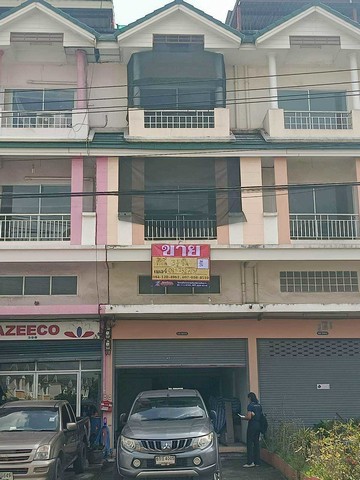 ขายด่วน อาคารพานิชย์ 3 ชั้นครึ่ง ขนาด 23.2 ตร.ว ราคาถูกสุดในบริเวณนี้ ท้ายถนนท่าข้ามเชิ่อมต่อถนนอนามัยงานเจริญ