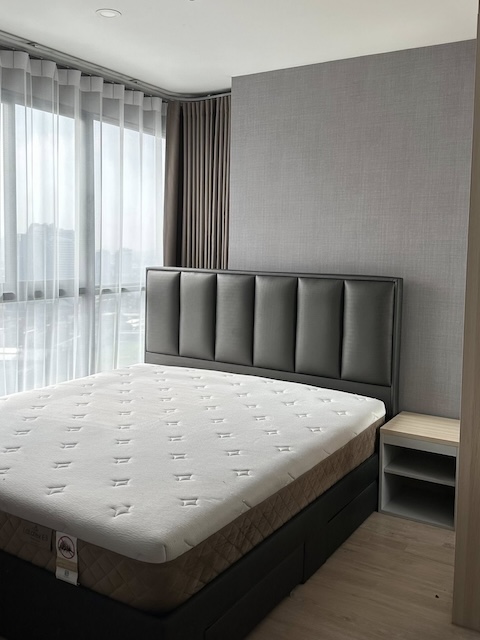 Ideo O2 pleasant peaceful safe 29th floor BTS Bang Na