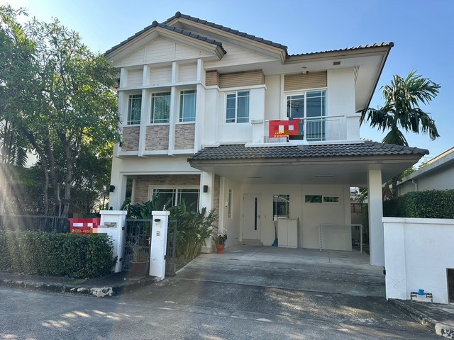 LVPU4300 ให้เช่า บ้านเดี่ยว มัณฑนา พระราม 9 – ศรีนครินทร์ Manthana Rama 9 – Srinakarin บ้านเดี่ยวสไตล์โมเดิร์น