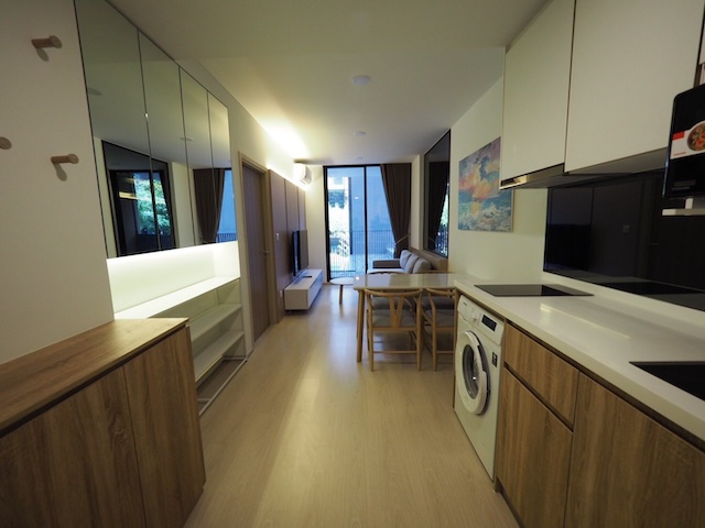 Noble Ambience Sukhumvit 42 Great convenient 2nd floor BTS Ekkamai