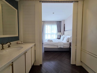 ราคาพิเศษ!! คอนโดริมทะเล! ปล่อยเช่ารายวันได้ !!!! ขายคอนโด แกรนด์ฟลอริด้า รีสอร์ท Grand Florida Beachfront Condo Resort จอมเทียน- พัทยา