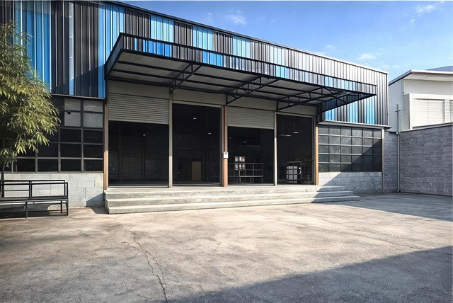 ขายและให้เช่าโกดัง/คลังสินค้า สำนักงาน 800ตรม. พื้นที่สีเหลือง ตู้คอนเทนเนอร์ 40 ฟุตเข้าได้ เหมาะสำหรับเก็บสินค้า ร้านอาหาร ธุรกิจต่างๆ