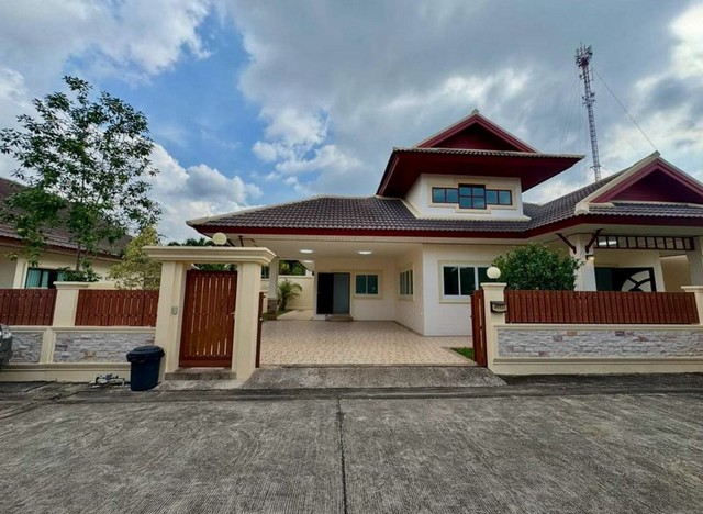 ขายบ้านพัทยา บ้านสวยรีโนเวทใหม่ ที่ดินใหญ่ ใกล้ Terminal 21 TP-H1938