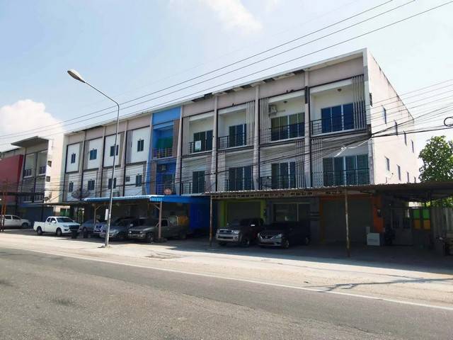 ขาย อาคารพาณิชย์ บางละมุง ชลบุรี ห่างจาก แม็คโคร พัทยาเหนือ 3.10 กม.