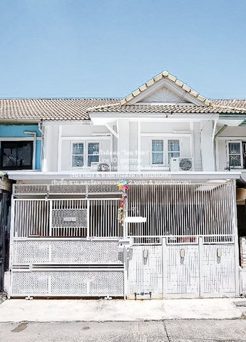 Townhouse ทาวน์เฮ้าส์ 2 ชั้น พร้อมอยู่ (รีโนเวทใหม่) ใกล้ตลาดไทยสมบูรณ์ รังสิต คลองสาม ไม่ไกลจาก ตลาดไทยสมบูรณ์ รังสิต คลองสาม และตลาดจัมโบ้ คลองสาม 1590000 บาท. 3นอน2BATHROOM พ.ท. 18 ตารางวา ราคาดีที่สุดในย่าน