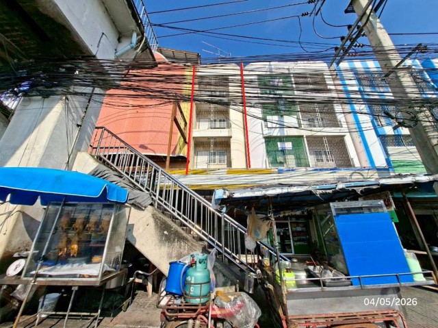 ขายอาคารพาณิชย์ปทุมธานี 4 ชั้น มีชั้นลอย  โครงการ เปี่ยมสุขการ์เด้นวิลล์ อำเภอเมืองปทุมธานี