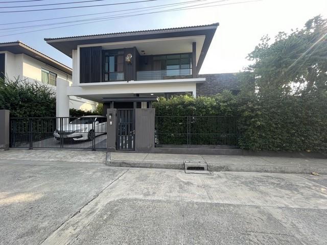 HS 1929 ขายบ้านเดี่ยว2ชั้นห้องมุม 62.60 ตร.ว. มัณฑนาศรีนครินทร์ บางนา ย่านสมุทรปราการบางนาวัดหนามแดง ใกล้MRTศรีด่าน